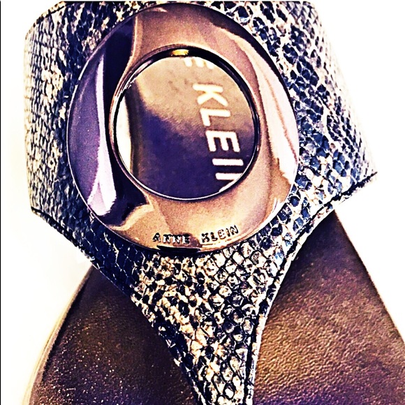 Anne Klein classy Casual Slip On Size 6 - Picture 2 of 6